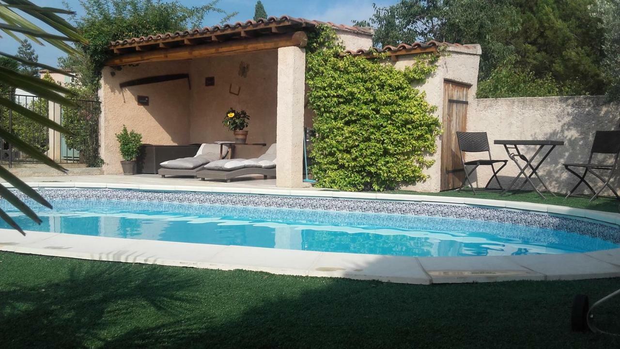 Gite L'Annexe Villelaure Exterior foto